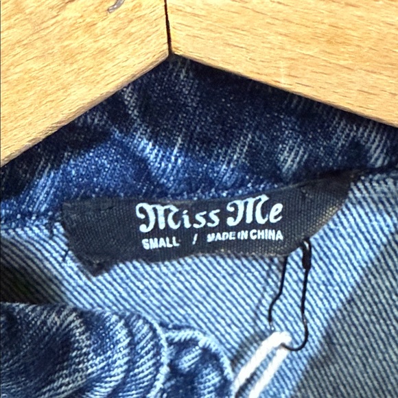 Miss Me Nashville Denim Jacket with Fringe - Picture 6 of 11